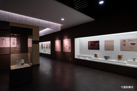 重现尘封4000年历史的《哑叭庄遗址博物馆》(图12)
